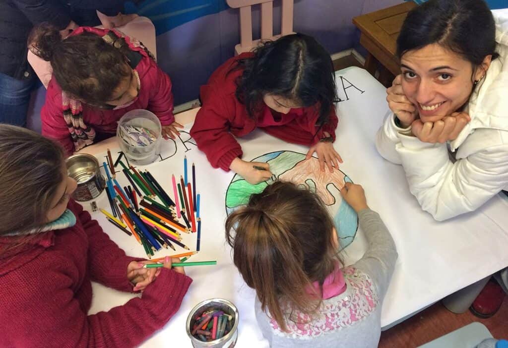 Kids do not care about borders and identities. With the occasion of the International Children’s Rights day...