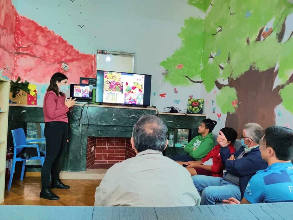 The unaccompanied children of the Chios shelter learn about the importance of a healthy diet