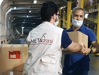 Urgent humanitarian aid mission from METAdrasi to Lesvos
