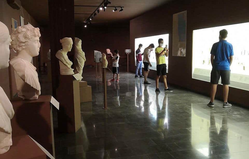 A visit to the Archaeological Museum of Chios for the unaccompanied children of our shelter