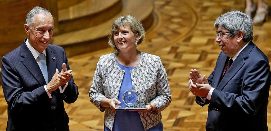 Συγκίνηση κι ελπίδα για το μέλλον στην τελετή βράβευσης της Προέδρου της ΜΕΤΑδρασης Λώρας Παππά με το διεθνές βραβείο «Βορρά-Νότου» του Συμβουλίου της Ευρώπης