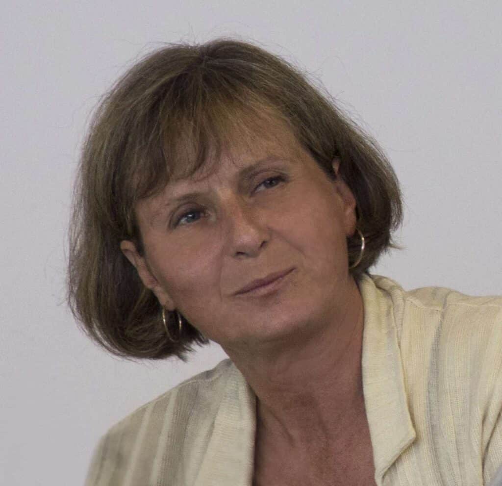 Συνέντευξη Λώρας Παππά στην εκπομπή “Στιγμιότυπα” του ΣΚΑΪ 100,3