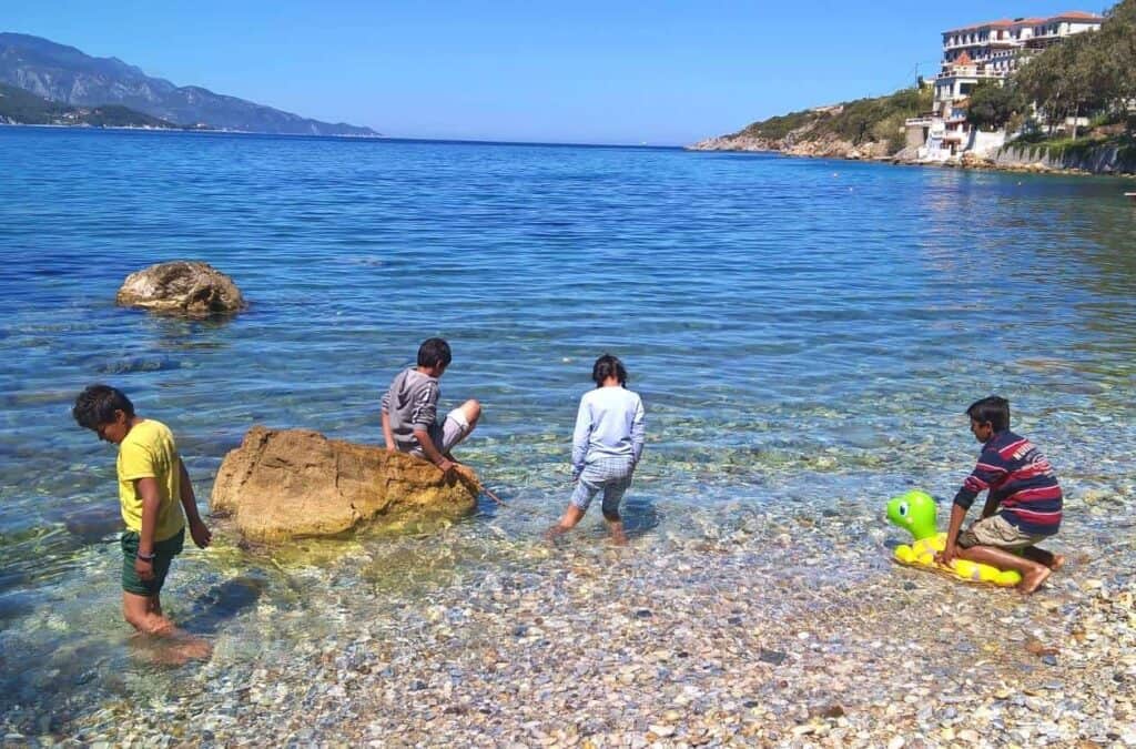 Αναζητώντας την παιδική ανεμελιά…