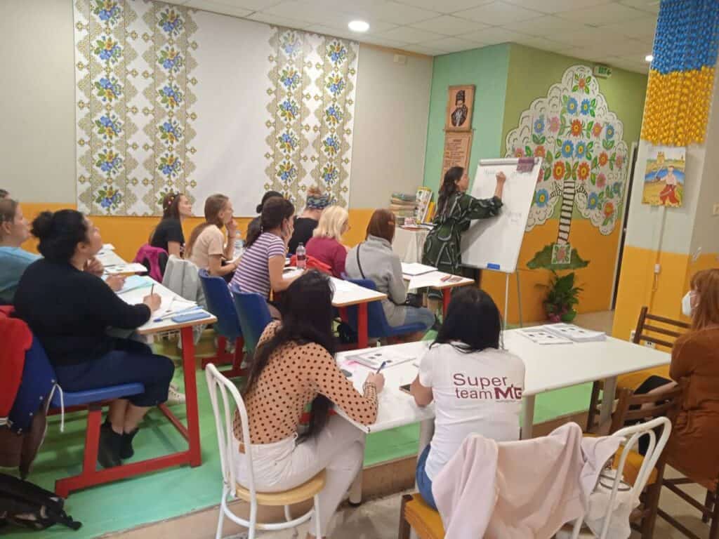 CoLab: the first training of teachers
