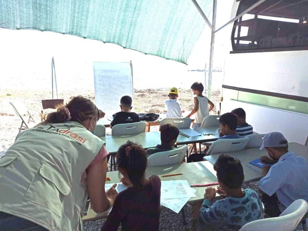 METAdrasi’s classes in the area of Mavrovouni in Lesvos have started