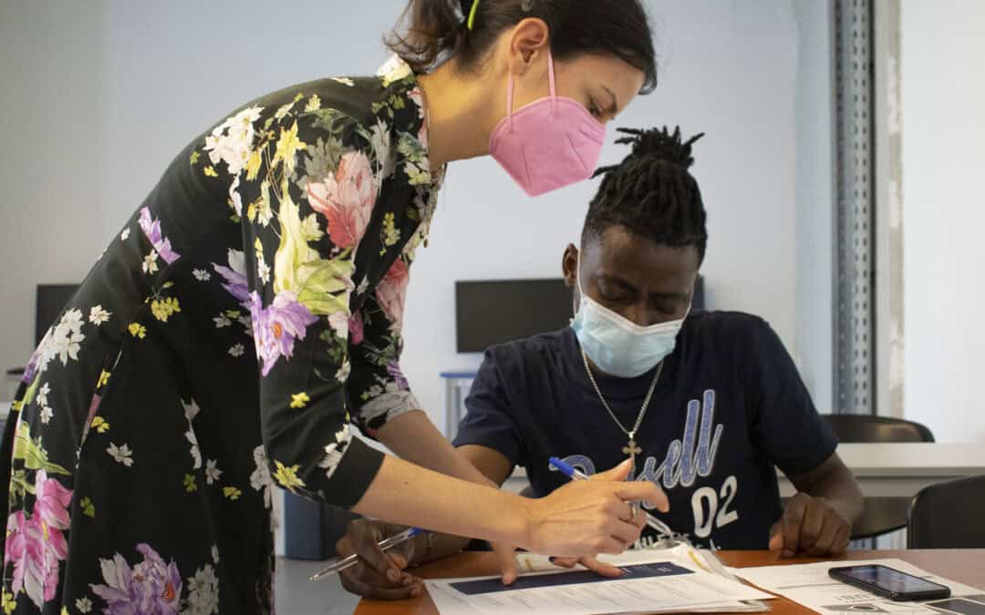 Stepping Stone: helping refugees and migrants integrate to the job market in the midst of a crisis of lack of human resources