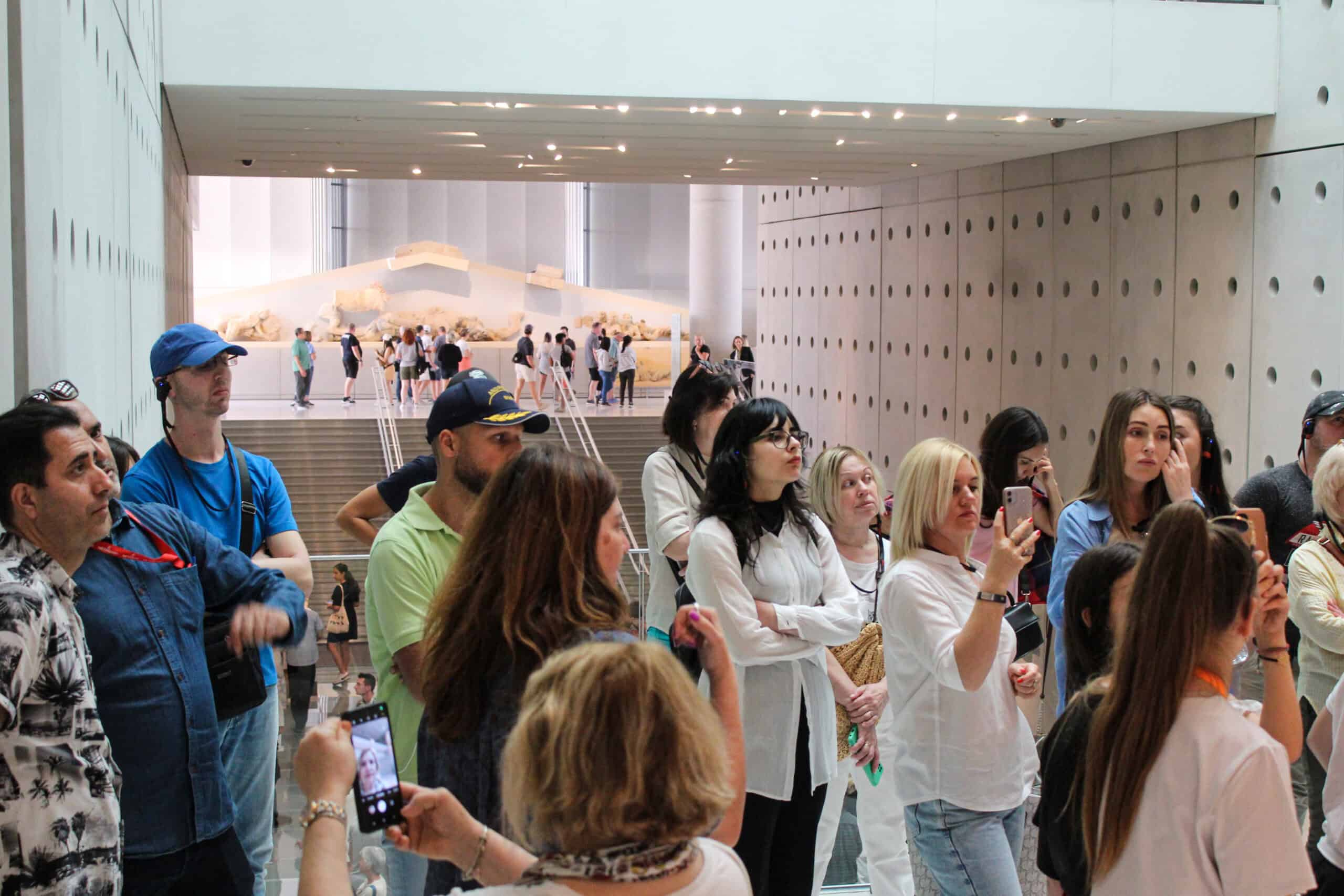 Metadrasi - A visit to the Acropolis Museum for the students of METAdrasi's Integration Learning Center 2 Metadrasi - METAdrasi Acropolis Museum 5 scaled