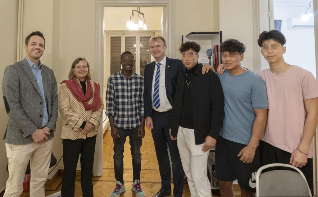 Visit of the Swiss Ambassador in Athens to a Supported Independent Living apartment