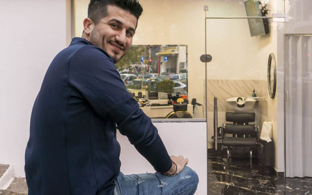Brwa Albadwee: The refugee who opened his own hair salon in Thessaloniki