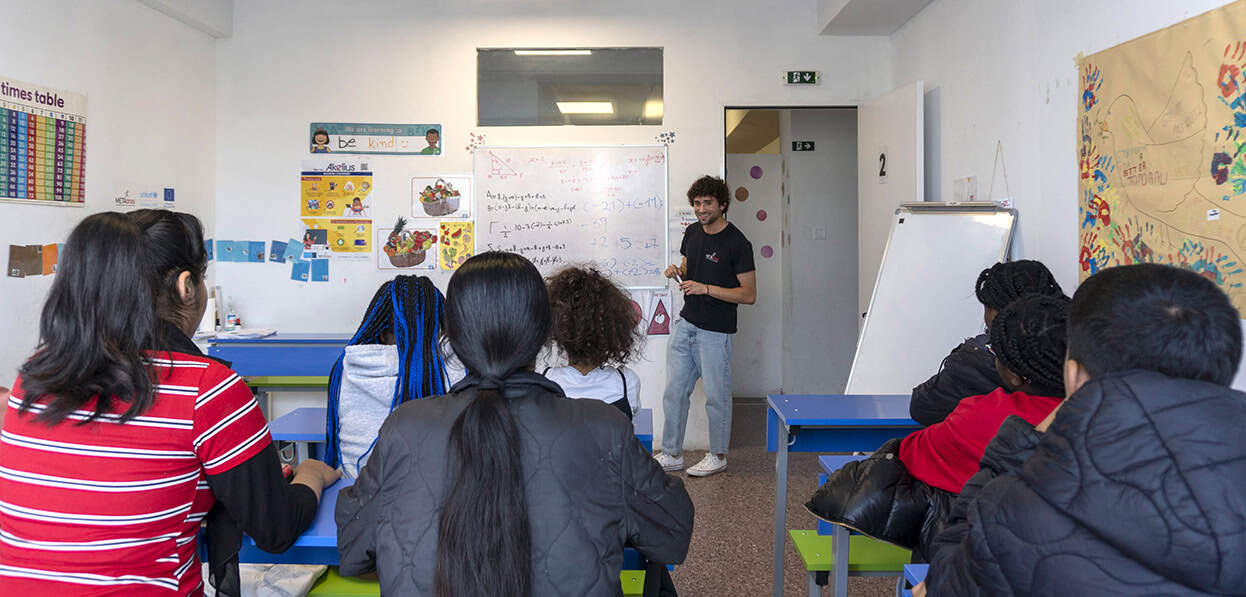 Metadrasi - Volunteer Vaios: “If I could describe my volunteering experience in one sentence I would say it is one of the best moments of my week” 2 Metadrasi - METAdrasi volunteer Vaios 1