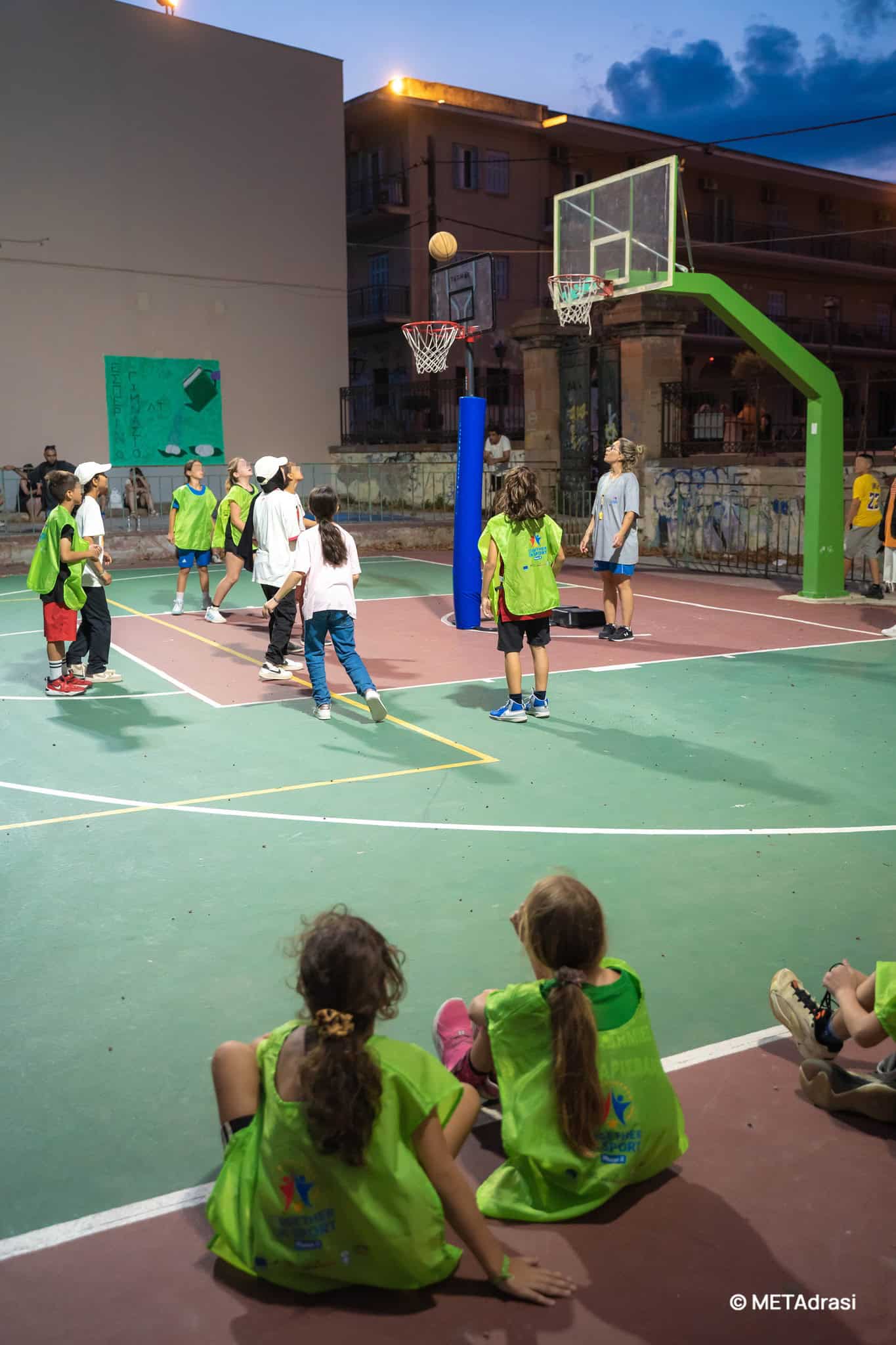 Metadrasi - Together in Sport – Phase II: One world, one ball! 2 Metadrasi - METArasi One world 3