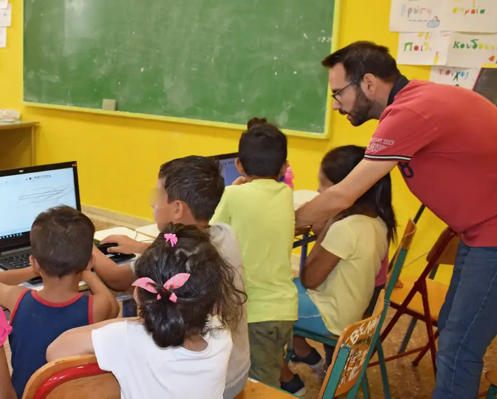 Metadrasi - comp teacher
