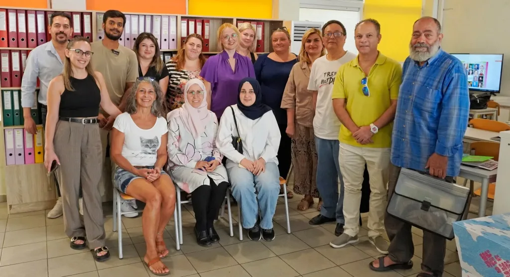 Metadrasi - METAdrasi Greek language class 1